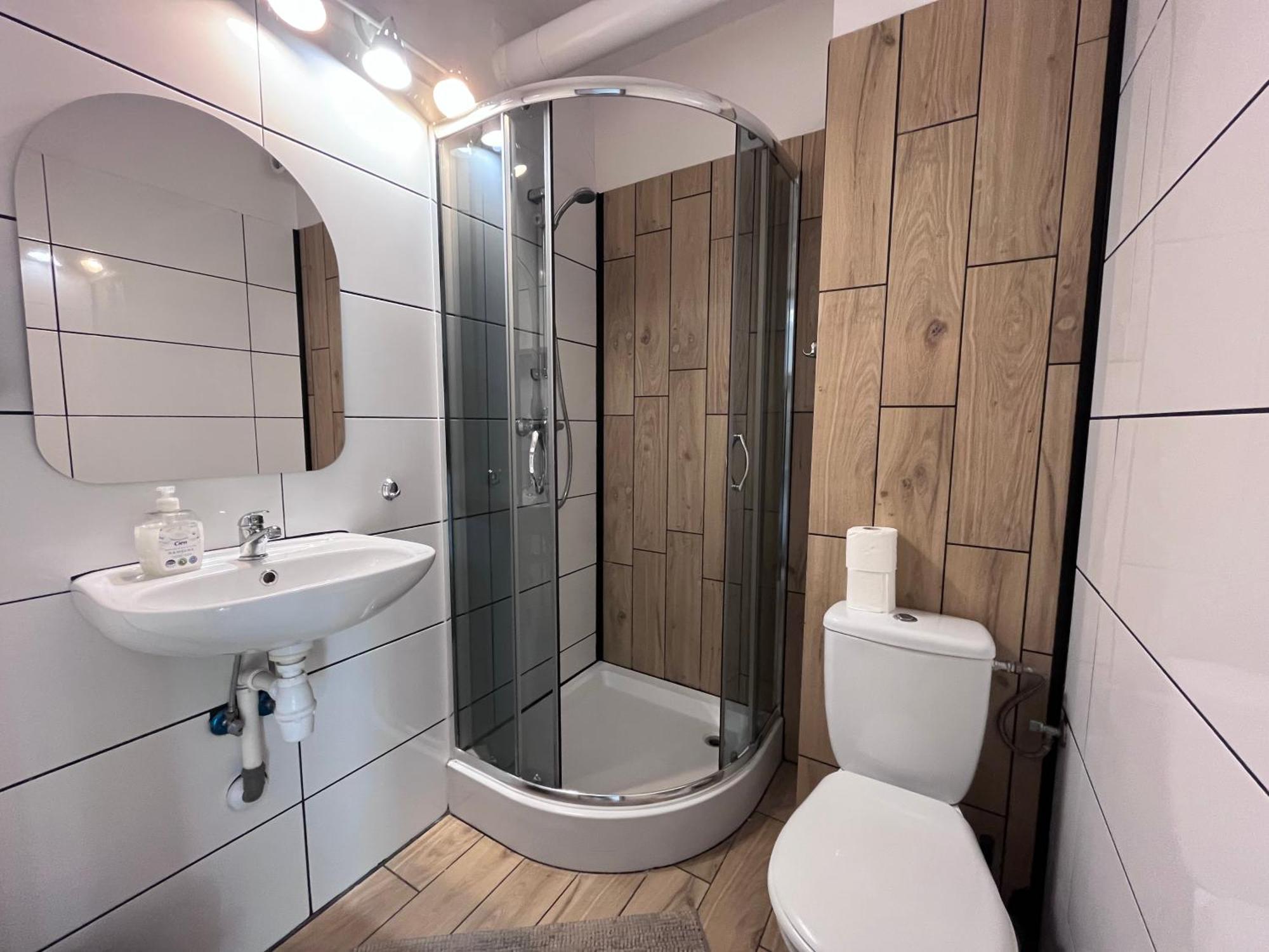Holdek Apartamenty Pulaskiego Katowice Exteriör bild